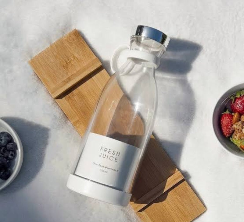 Traverl Portable Mini Juice Blender